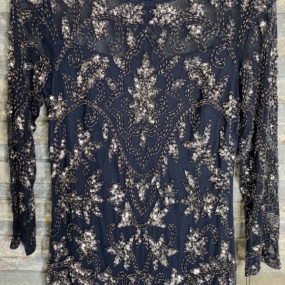 Adrianna-Papell long gown - Picture 11 of 11